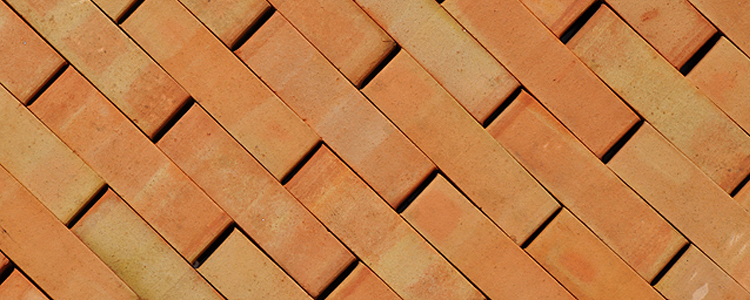 цагляны завод у Польшчы грубая кераміка абліцавальны фасадны цэгла вугальныя гарэлкі